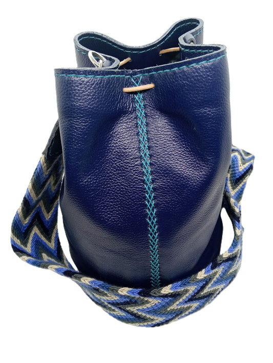 Mochila en cuir taille M bleu foncé